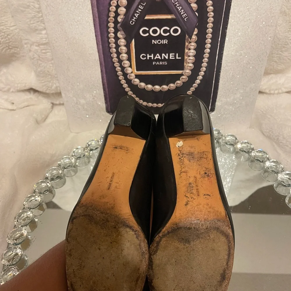 Salvatore Ferragamo Ruffina flats size 8B - Picture 7 of 7